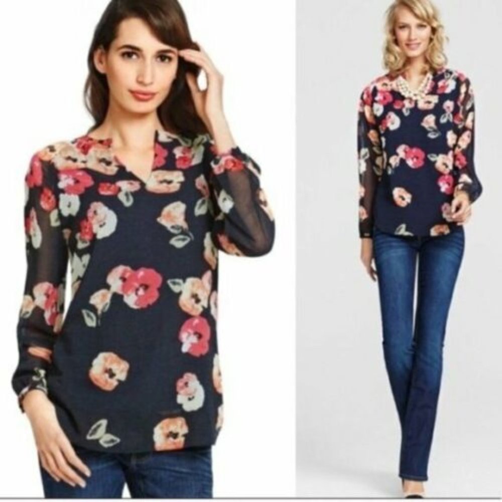 CAbi Tunic Blouse Top Size S Womans Navy Blue Floral Chiffon 3/4 Sleeve #971 - Picture 1 of 14